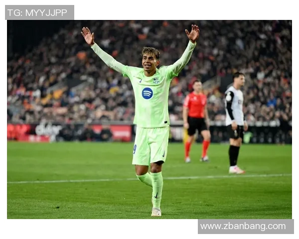 弗里克:我重视亚马尔防卫端的体现 费兰有决心总出现在适宜方位 弗里克:我重视亚马尔防卫端的体现 费兰有决心总出现在适宜方位