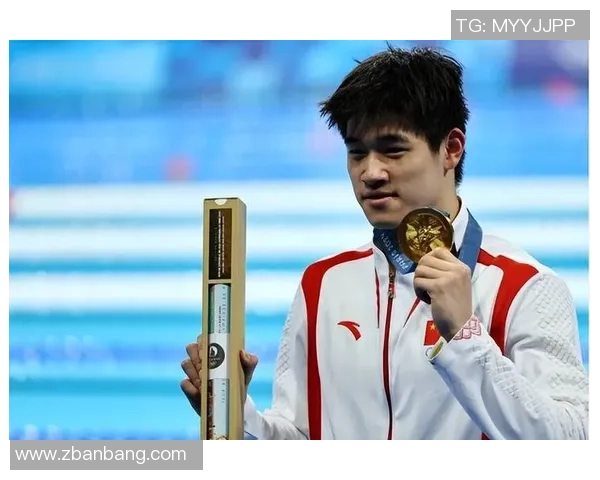 新王当立！18岁张展硕打败孙杨潘展乐夺金，敞开他的年代